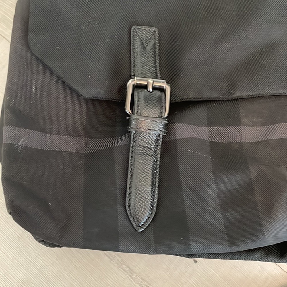Burberry Messenger Bag - Picture 12 of 12